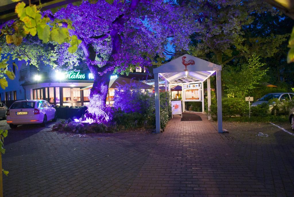 Hotel-Restaurant Roter Hahn Rüsselsheim Esterno foto